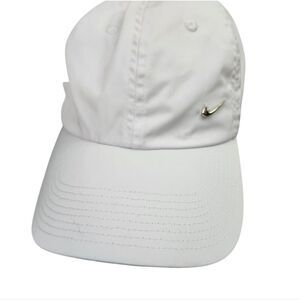 Nike Dri-fit Club Unstructured Metal Swoosh‎ Cap Sustainable Materials